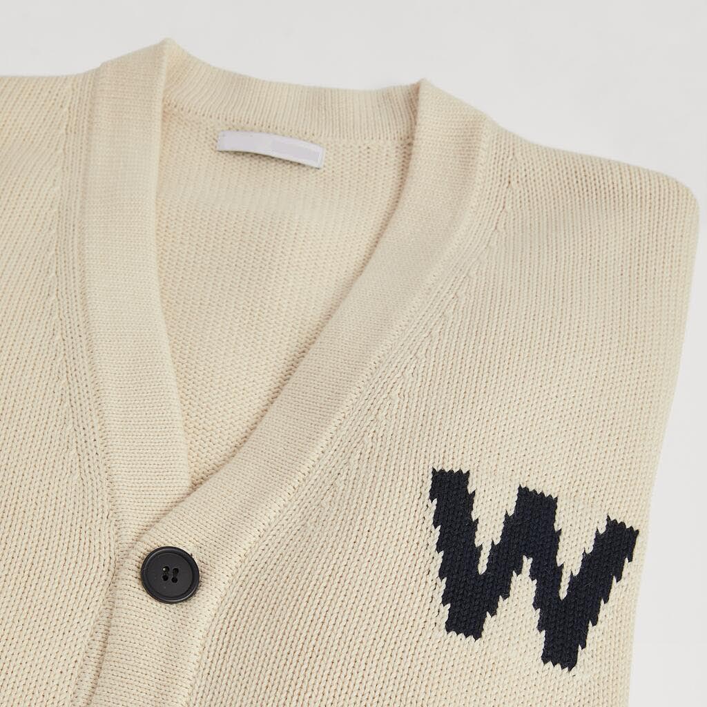 cotton embroidered knitted cardigan details