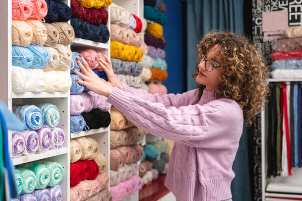 How to Choose a Reliable Sweater Manufacturer