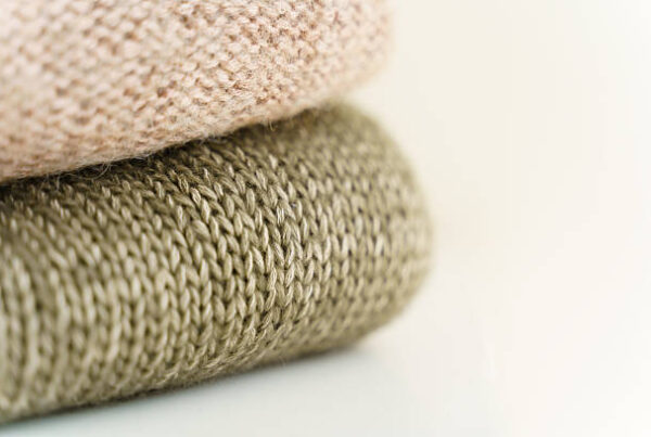 Knitwear Pilling Fiber vs. Finishing Explained